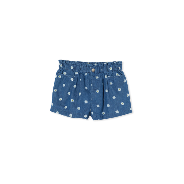 Milky Daisy Short