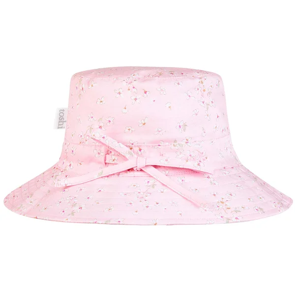 Toshi Sunhat Nina