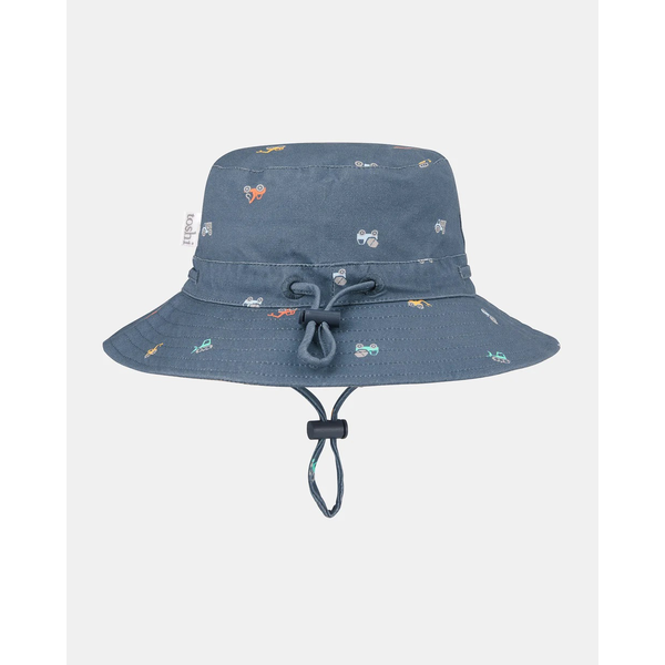 Toshi Sunhat Folk