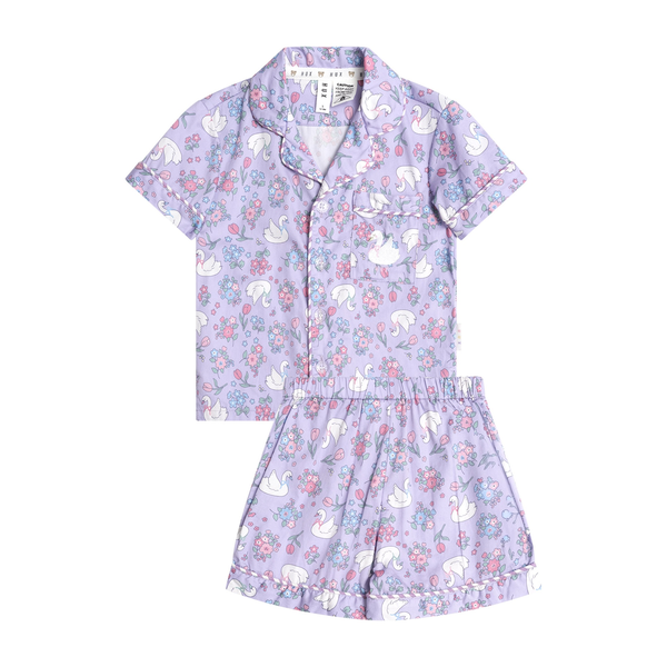 Huxbaby Swanning About PJs